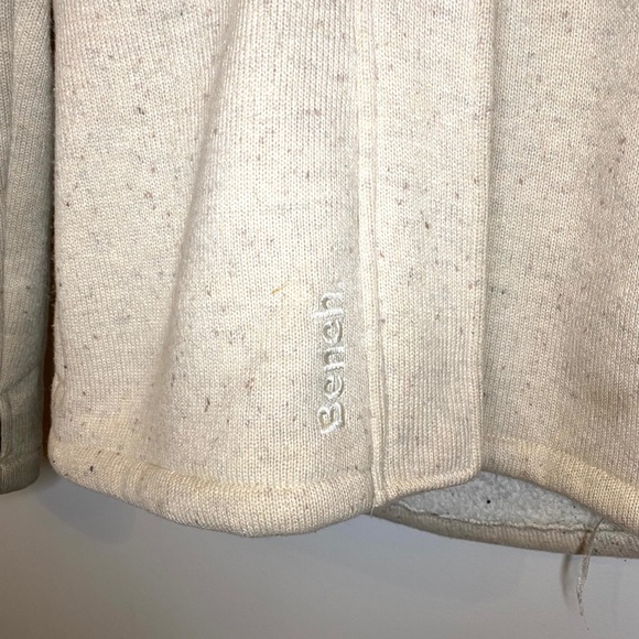 SOLD*****BENCH Warm Cream Toggle Coat - Picture 5 of 12